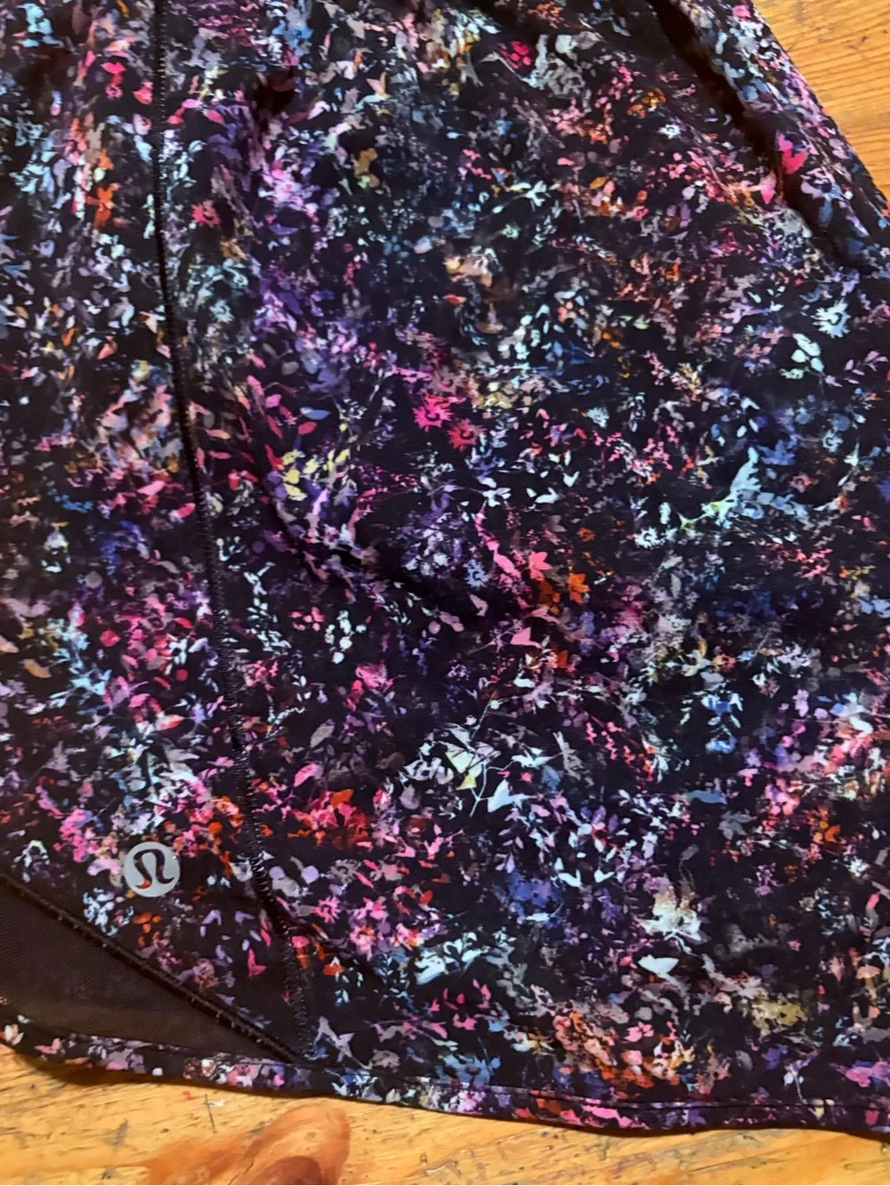 Lululemon Hotty Hot High-Rise  Short 4